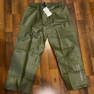 NWT Helly Hansen Men's Olive Mandal Rain Weather Workwear Pants (size XL)